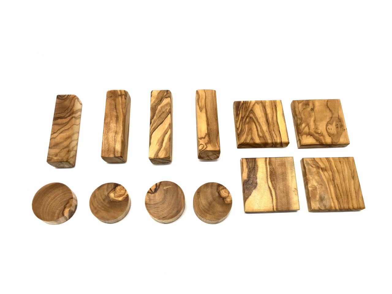 4-teiliges Magnet-Set aus Olivenholz in runder, quadratischer und rechteckiger Ausführung